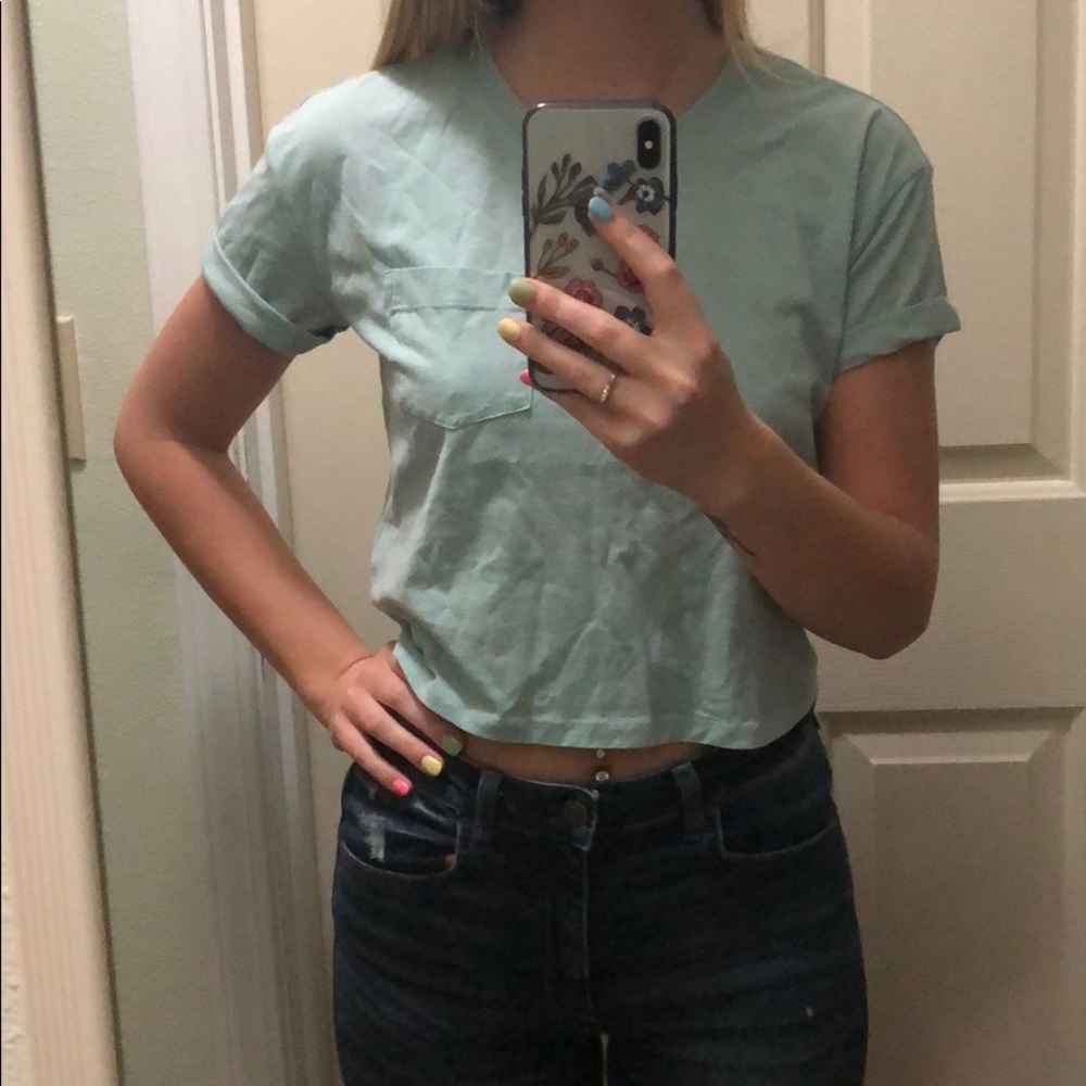 Crops tee